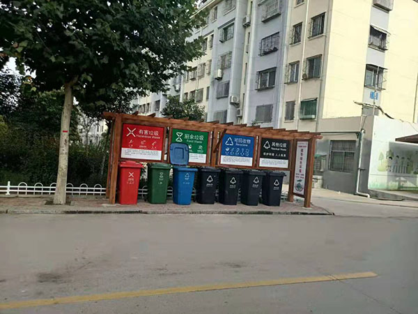 龙泉小区防腐木工程